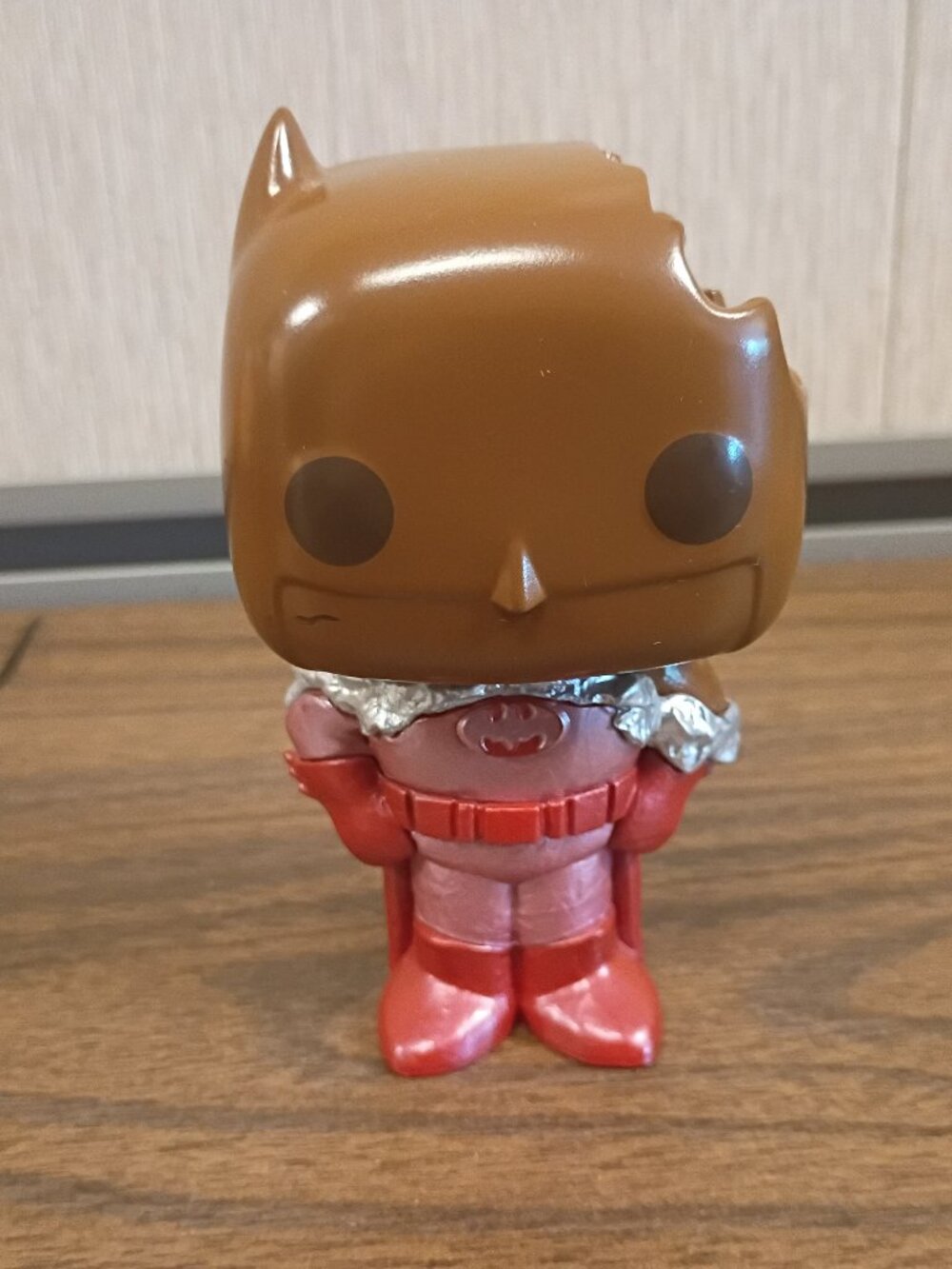Funko Pop! Heroes DC Comics Batman (Valentine) #489